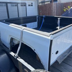 20-24 Jeep Gladiator Bed Only  Parts