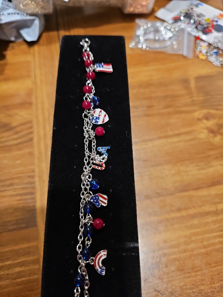 New America Charm Bracelet Red, White And Blue