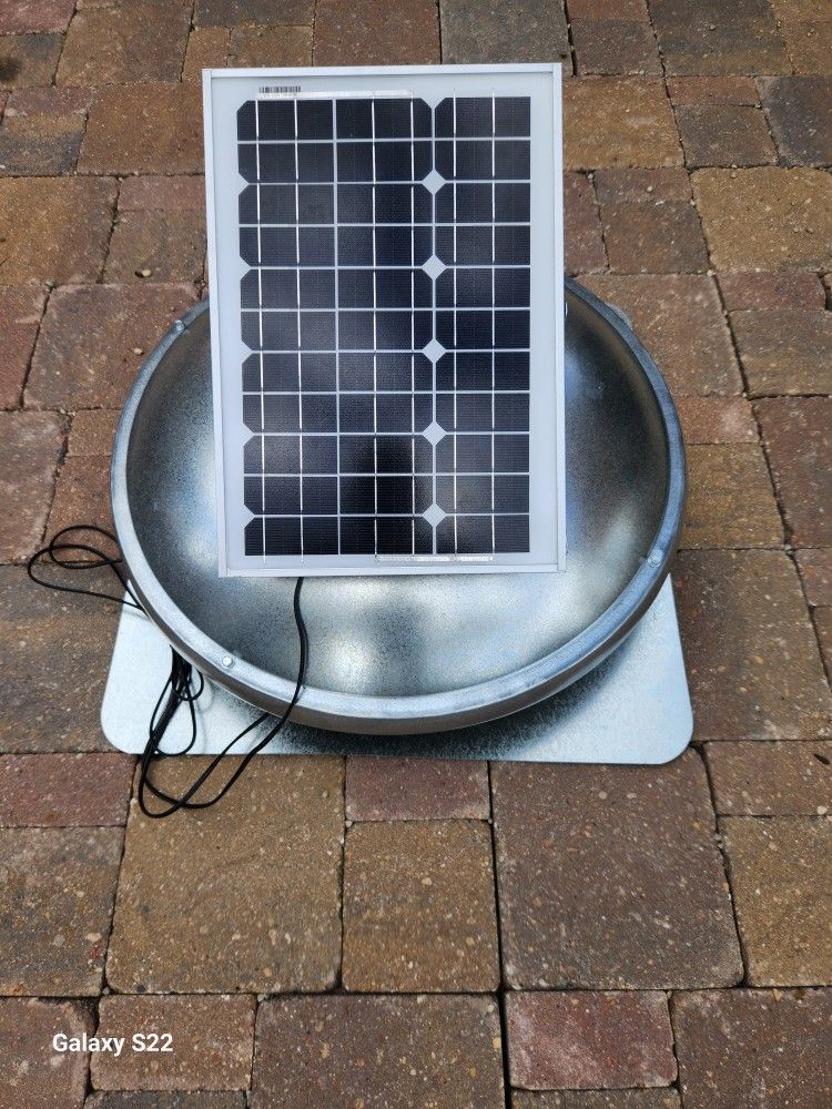 GAF Master Flow 525 CFM GreenMachine Solar-Powered Roof Vent