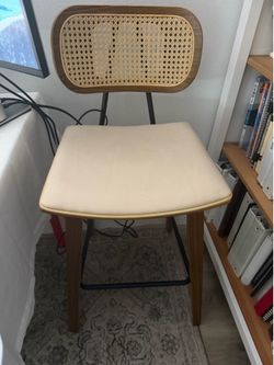 Bar chair