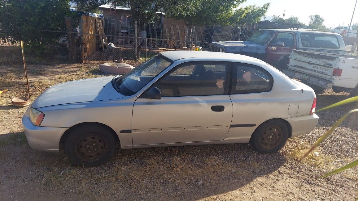 2002 Hyundai Accent