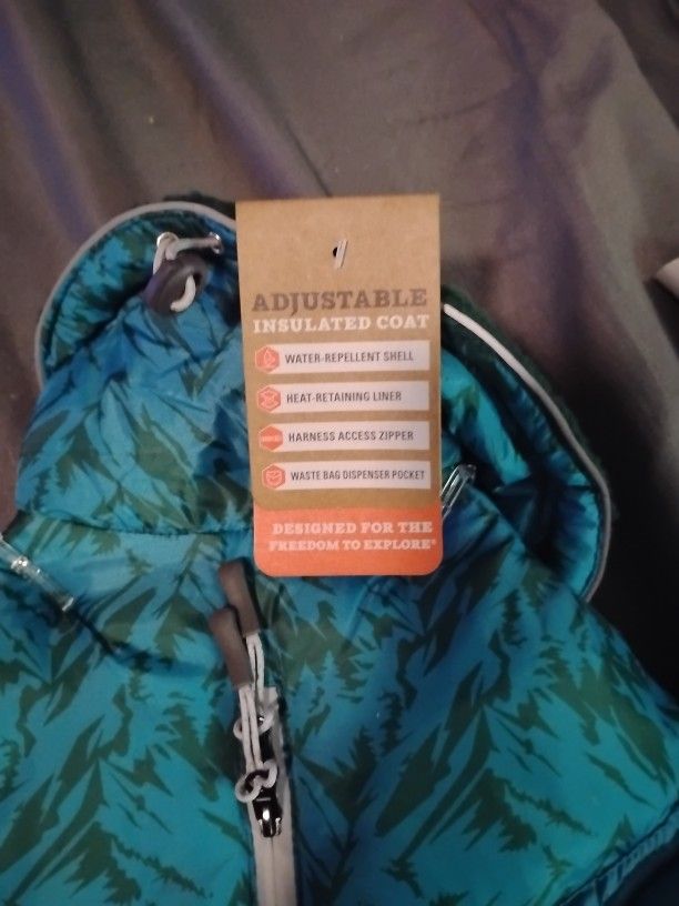 Adjustable Insulated Coat From Brand Name Arcadia Trail