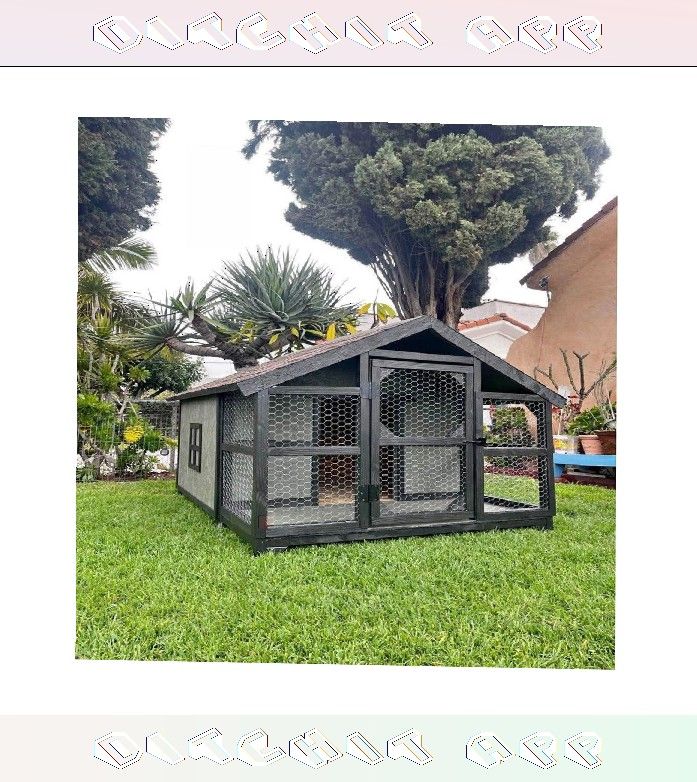 task factor Weather-Safe Dog Houses in Any Size - Protection in Every Season