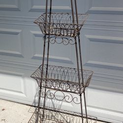 Beautiful plant stand 