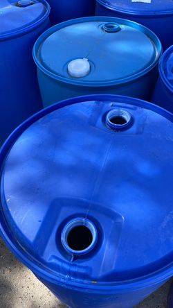 Clean barrels food grade & chemical ones