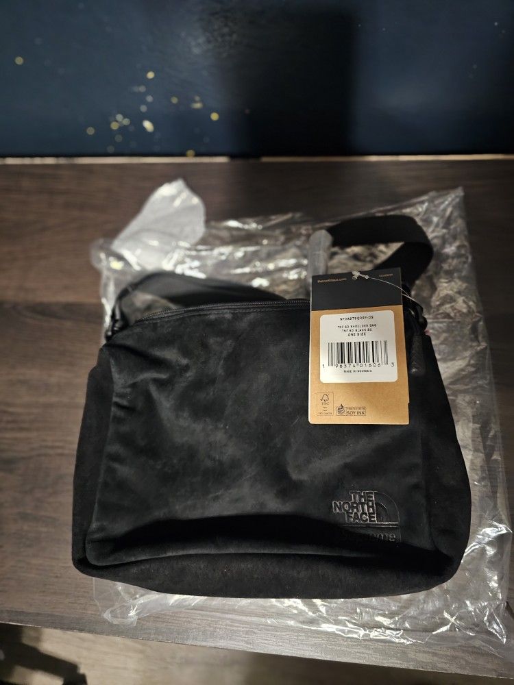 Supreme X North Face Suede Shoulder Bag Black 2023