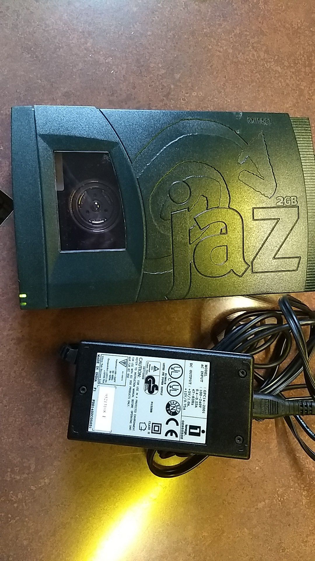 Iomega Jaz V2000S 2 GB Zip drive. for Sale in Kent, OH OfferUp