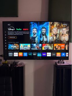 Vizio 60” Smart TV - Excellent Condition - includes stand legs