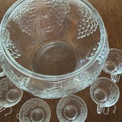 Vtg Indiana Glass PUNCH BOWL