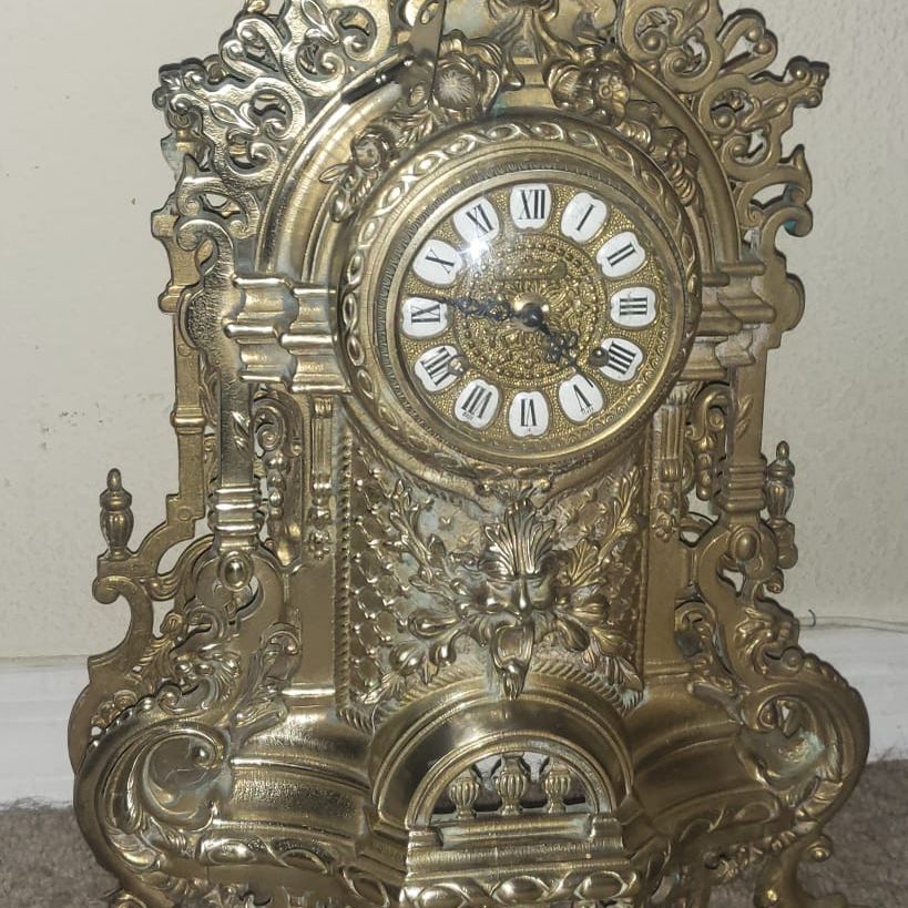 Vintage Mantel Italian Clock