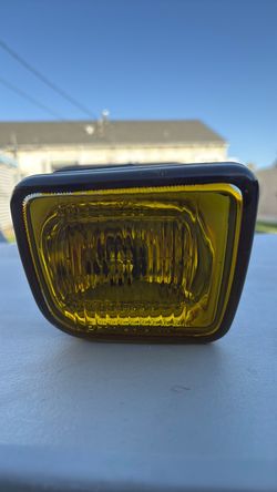 96-98 Honda Civic Fog light