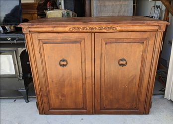 Solid wood furniture