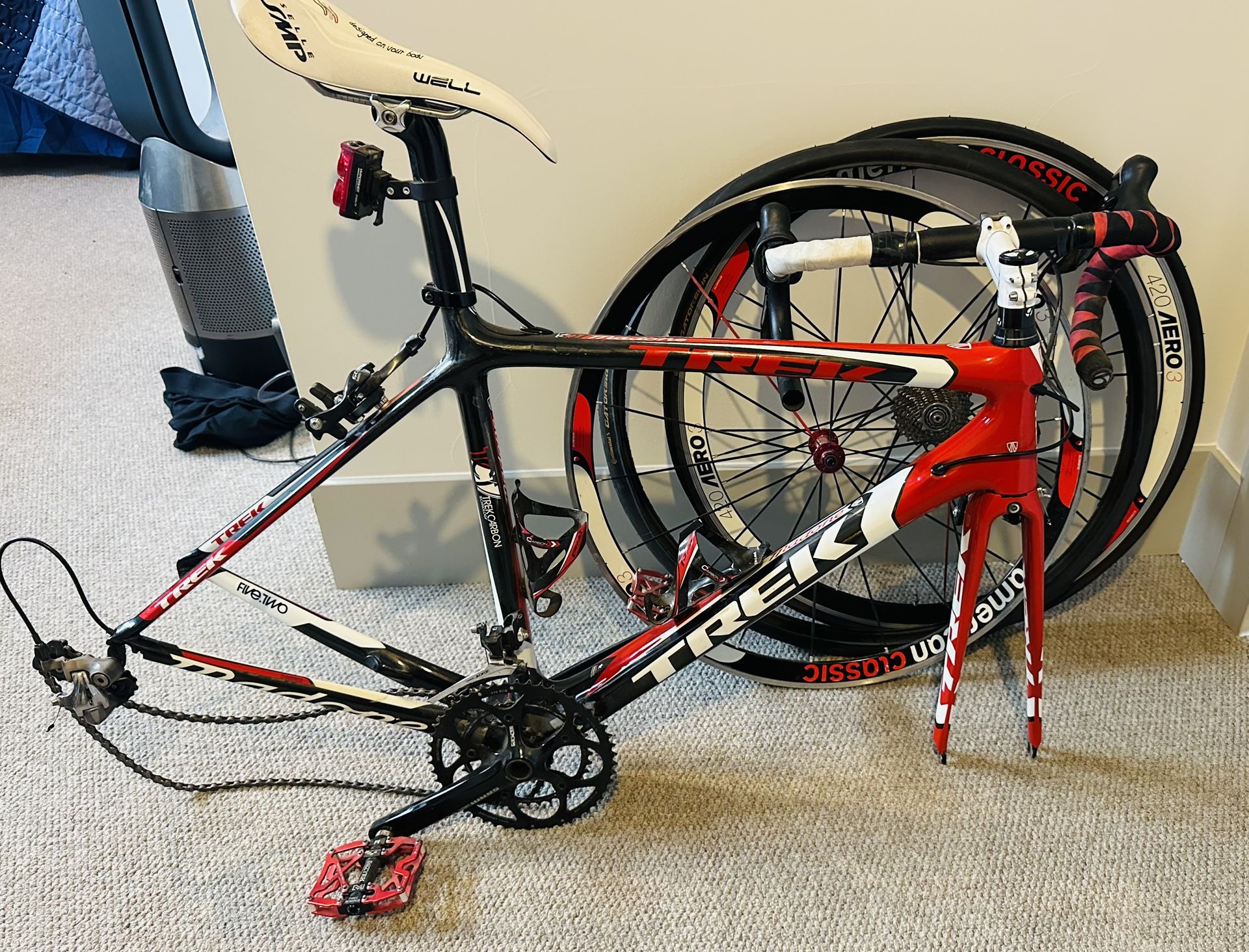 Trek Madone Carbon Fiber Road Bike