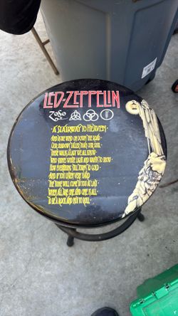 Led-Zeppelin Stool
