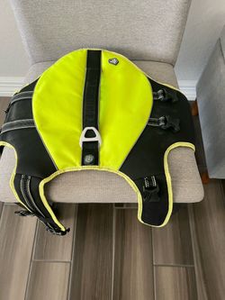 Brand new! Flotation Vest for Dogs