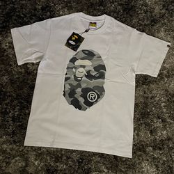 BAPE tee S-M-L