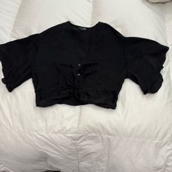 Cute Black Fashion Nova Top Size M