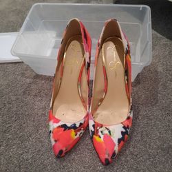 Jessica Simpson Flower Print pumps