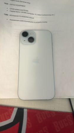 iPhone 15 128GB