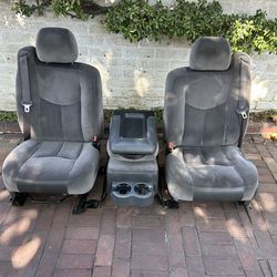 Gmc Sierra front seats