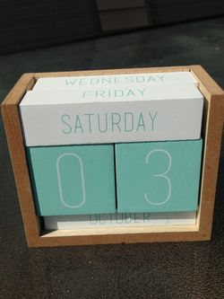 Wooden calendar