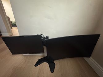 Dual Monitor Setup with Stand