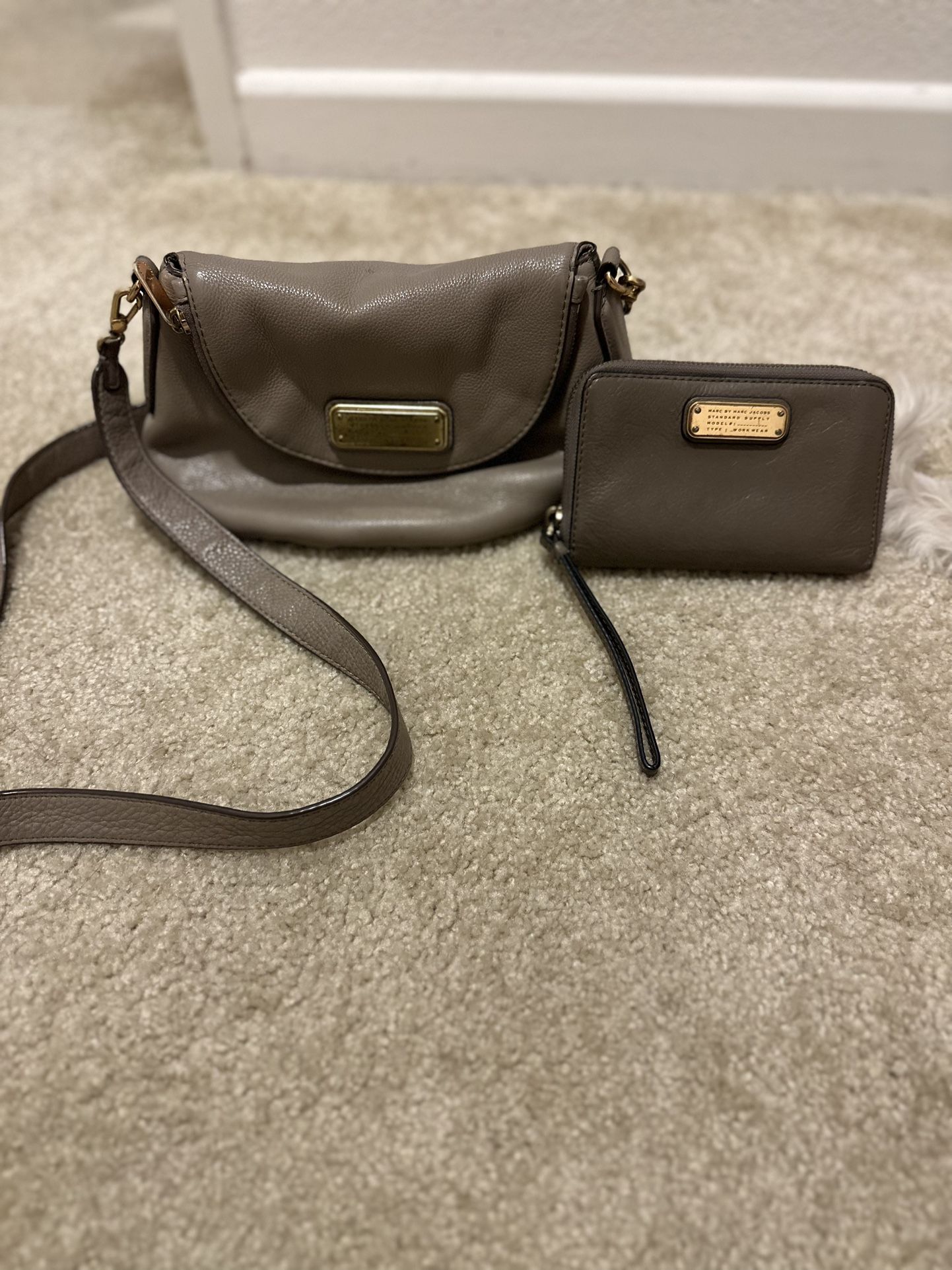 Marc Jacobs Bag And Wallet 