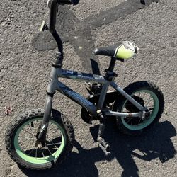 Little Kids Huffy Bike 