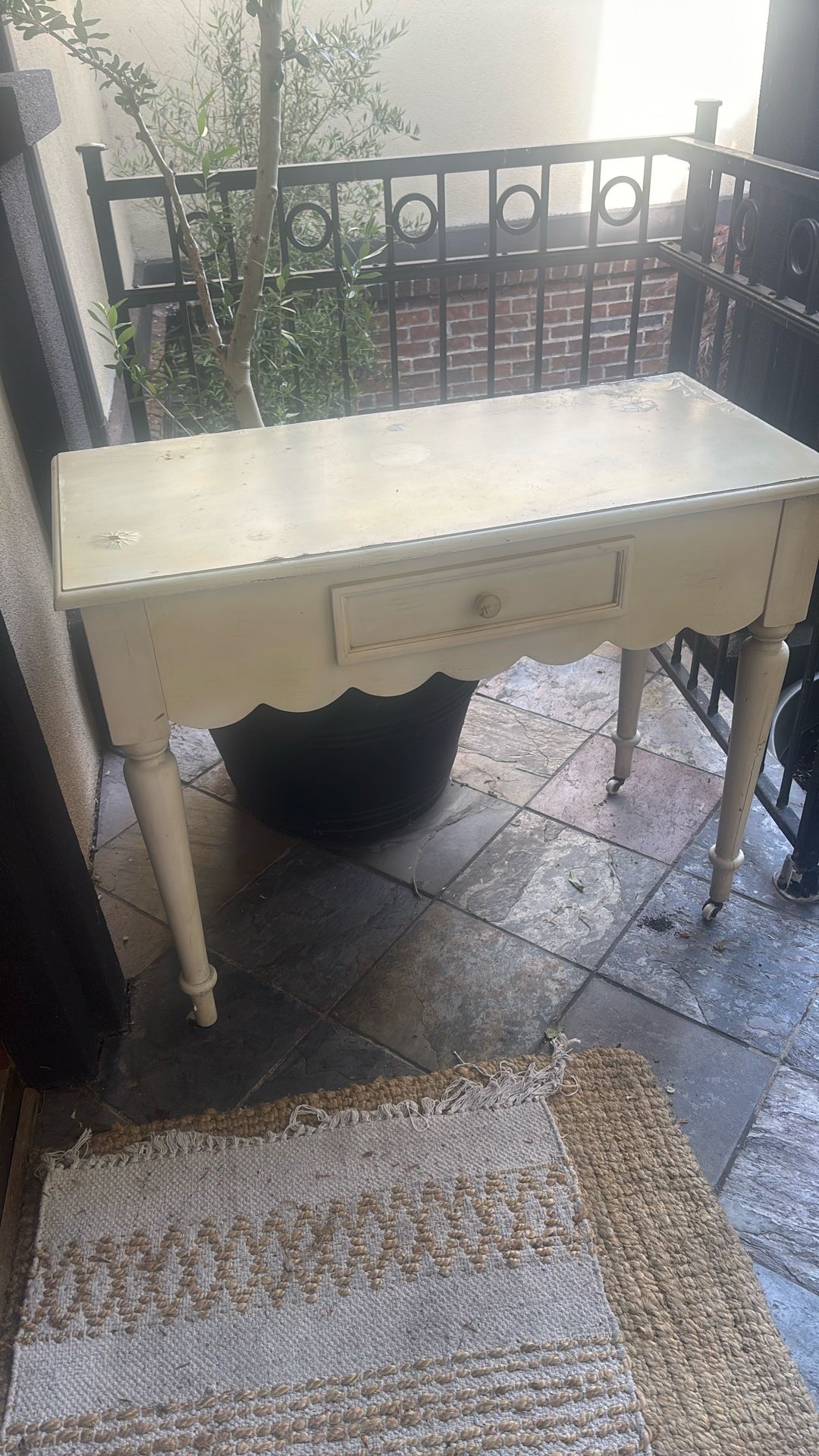 Entry Table