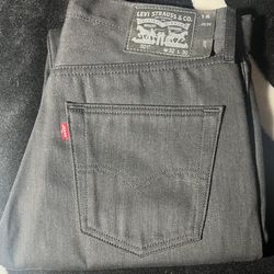 Levi’s 501’s  32/30