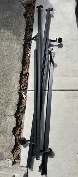 Metal bed frame