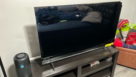 Vizio 55’ QLED BRAND NEW 125 obo