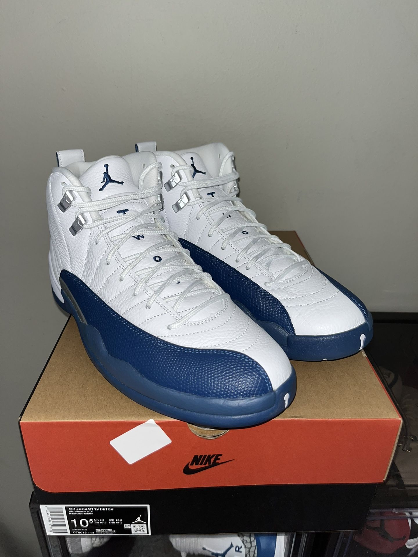 Jordan Retro 12 French Blue Size 10.5