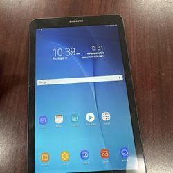 Samsung Galaxy Tablet E 9.6 SM-T560NU 16 GB Android Black WiFi -TESTED