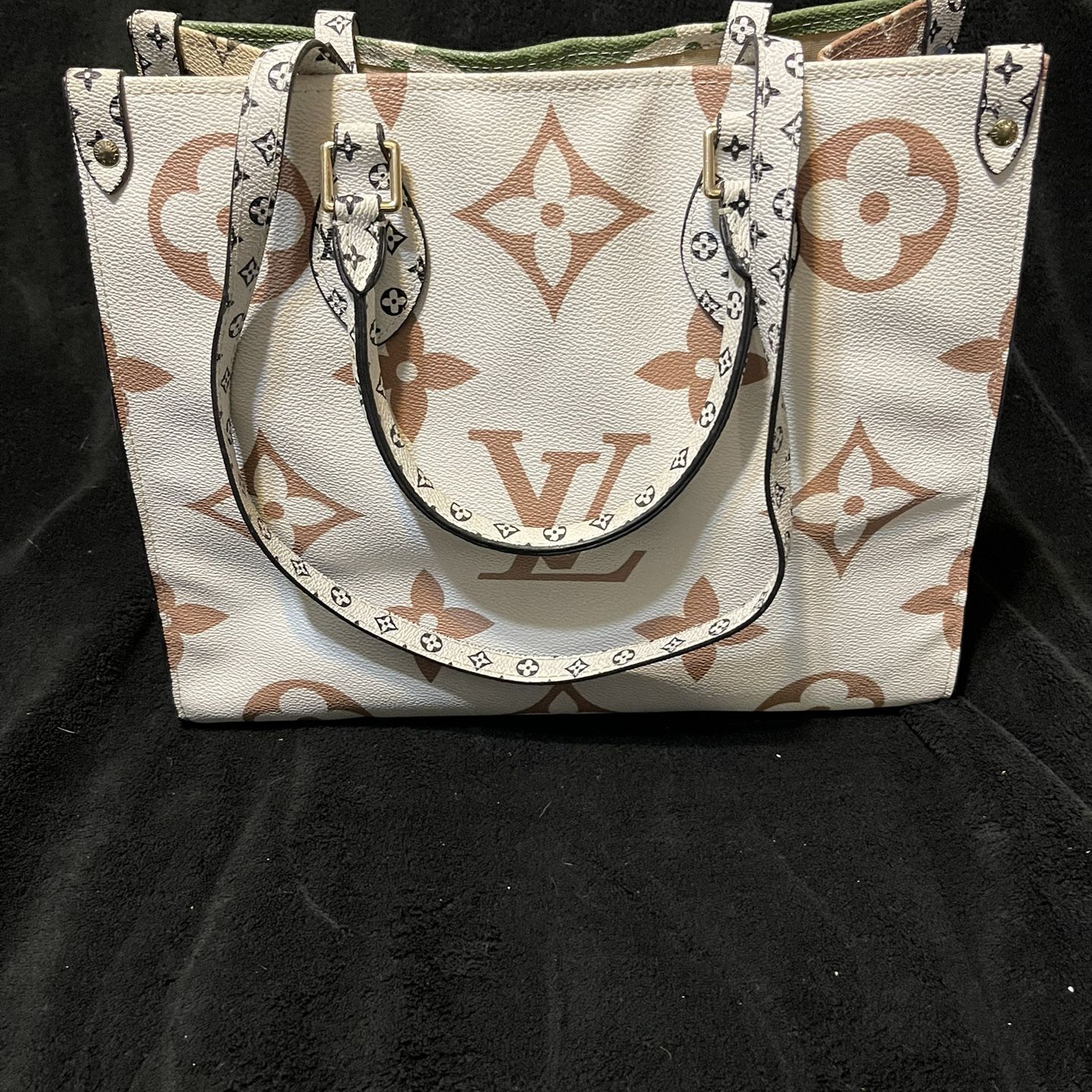 Authentic Pre Owned Louis Vuitton On The Go Bag for Sale in