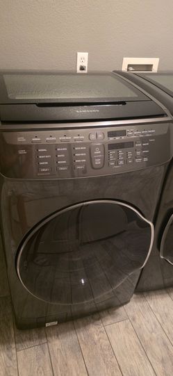 Samsung FlexWash Washer and Dryer Set