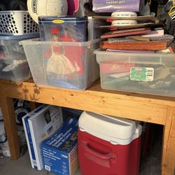 Garage/yard Sale ! 