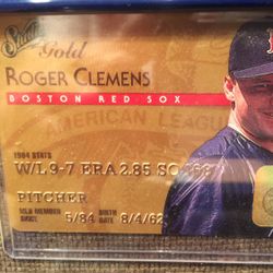 Roger Clemens gold card excellent shape
