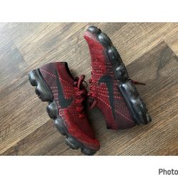 8.5, Mens Nike Shoes