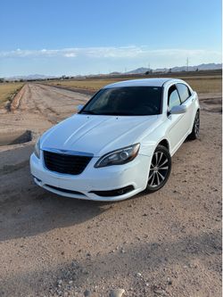 2014 Chrysler 200 s
