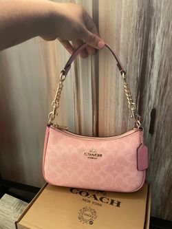 Pink coast Bach