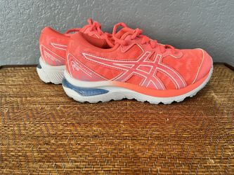 Asics Gel-Cumulus 23 Running Shoes Size 1.5 Coral Sneakers