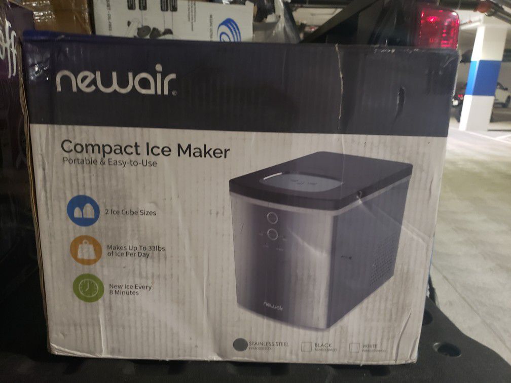 New air ice maker 33lb
