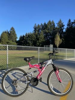 Mountain Next Bicycles At Walmart Suspension 18 Speed Bike Next Power Climber Women's Bike 24" Bike Mountain Next Bicycles At Walmart Suspension 18 Speed Bike Next Power Climber Women's Bike 24" Bike
