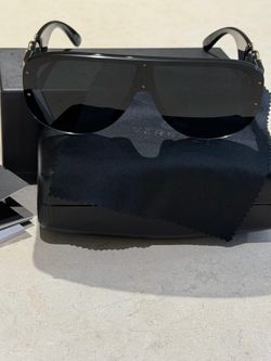Authentic Versace VE4391 GB1/87 140 3N Sunglasses