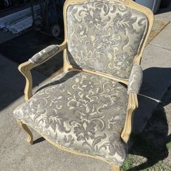  Very Nice Unique Design Large Wide High End Chair 🪑 