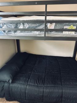 Metal Frame Bunk bed