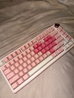 ASMR keyboard with mouse, mouse pad