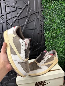 aj1 Nike Air jordan 1 low travis Scott Reverse mocha Size 7,7.5,8,8.5,9,9.5,10,10.5,11,12