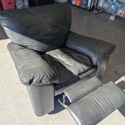 Arizona Leather Swivel Rocker Recliner